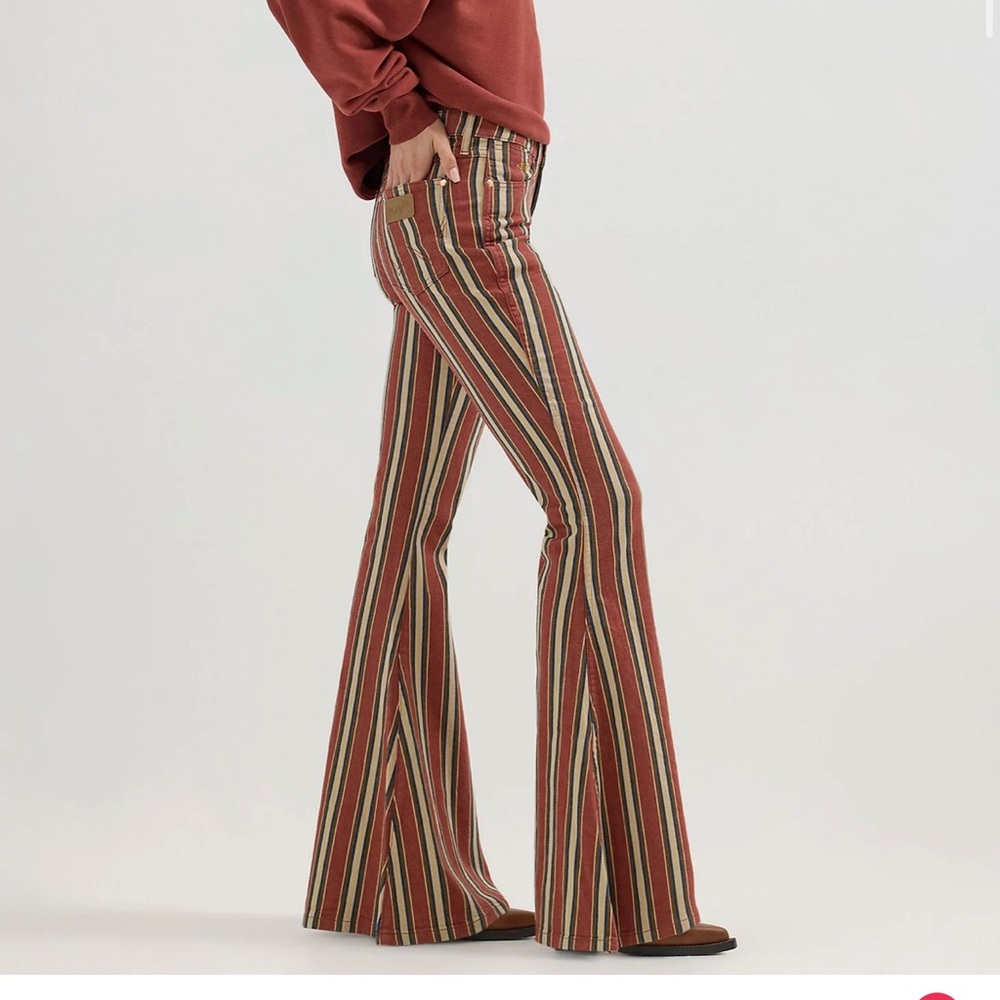 Wrangler x Lainey Wilson Denay stripe bell bottoms